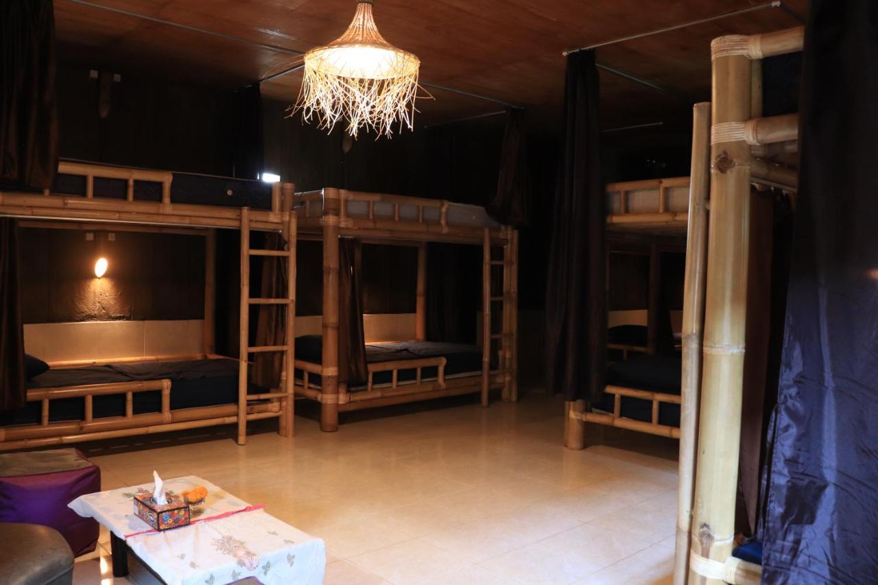 Bali Bamboo Jungle Huts And Hostel Tampaksiring Exterior photo