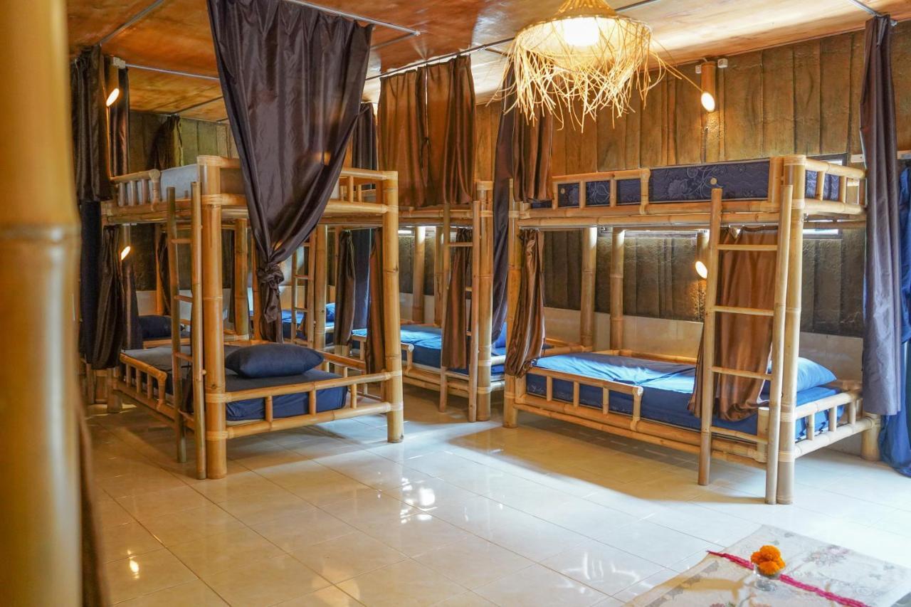 Bali Bamboo Jungle Huts And Hostel Tampaksiring Exterior photo